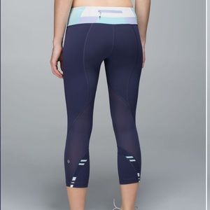 🍋Lululemon Run: Inspire Crop!